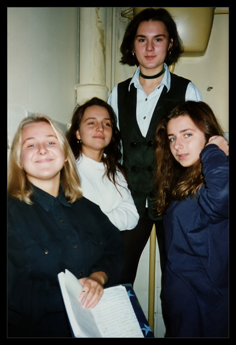 gal/10LO/4 klasa/10LO_10_pazdziernik_1994_3.jpg